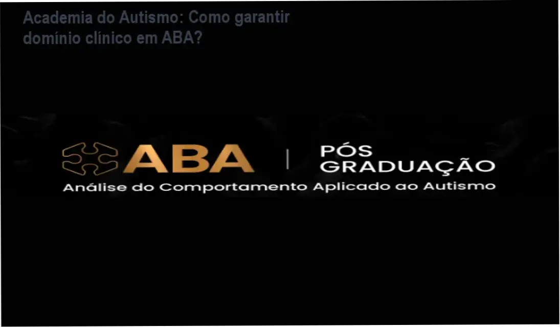 Profissional estudando a Pós-Graduação em ABA da Academia do Autismo em ambiente online