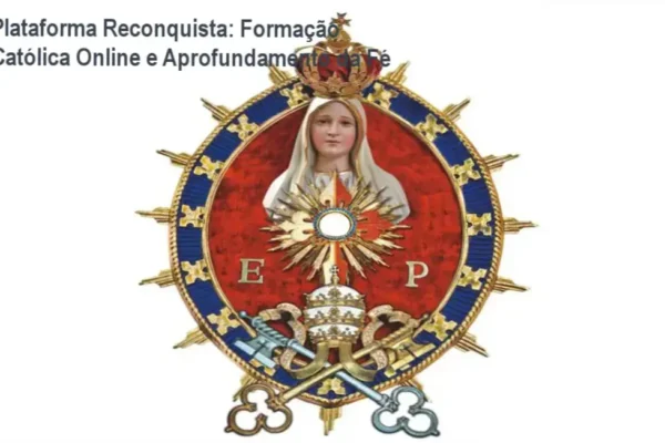 A Plataforma Reconquista - Arautos do Evangelho oferece formação católica com professores sagrados e cursos atualizados a cada 15 dias.