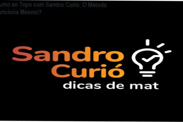 Interface e bastidores do curso Rumo ao Topo com Sandro Curió demonstrando o método de estudo