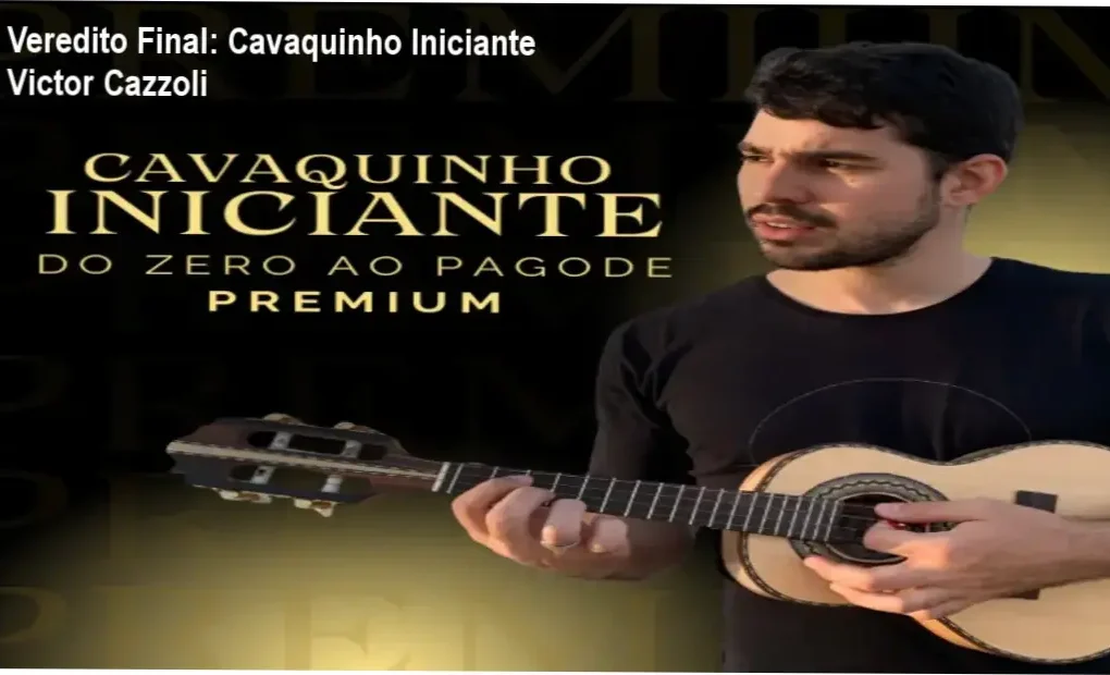 Estudante praticando cavaquinho com o método do zero ao pagode de Victor Cazzoli
