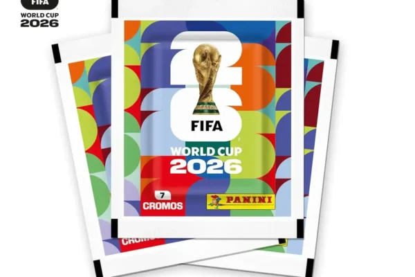 Kit de 12 envelopes de figurinhas da Copa do Mundo FIFA 2026 da Panini com cartela oficial